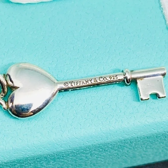 Tiffany & Co Heart Key pink sapphire  charm 925 silver w/box - Picture 3 of 5